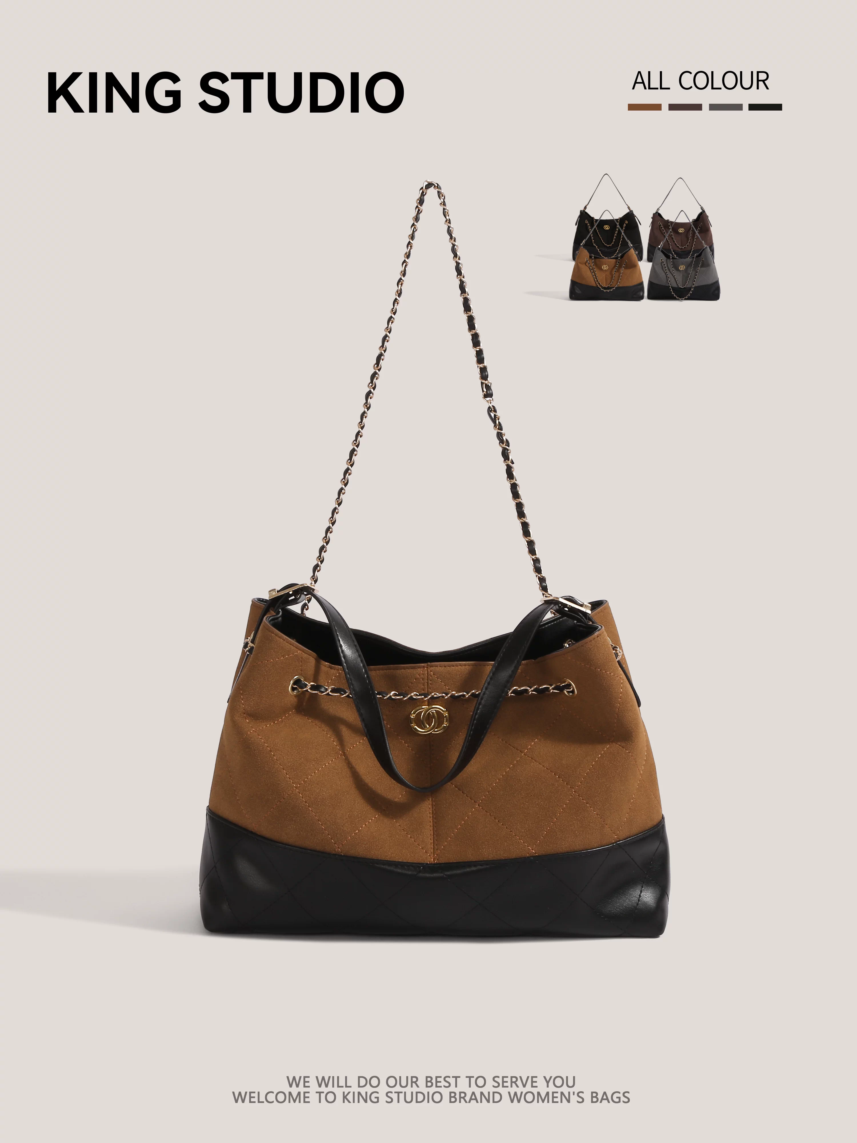 Túi tote cỡ lớn phong cách cổ điển dành cho nữ, mẫu mới 2025, túi đeo nách phối màu dây xích, túi xách đa năng và túi đeo vai.