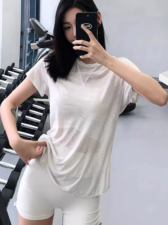 Áo kiểu mới 2025, áo blouse casual lưng khoét, áo thun thể thao ngắn tay thoáng khí, nhanh khô, bộ đồ tập gym