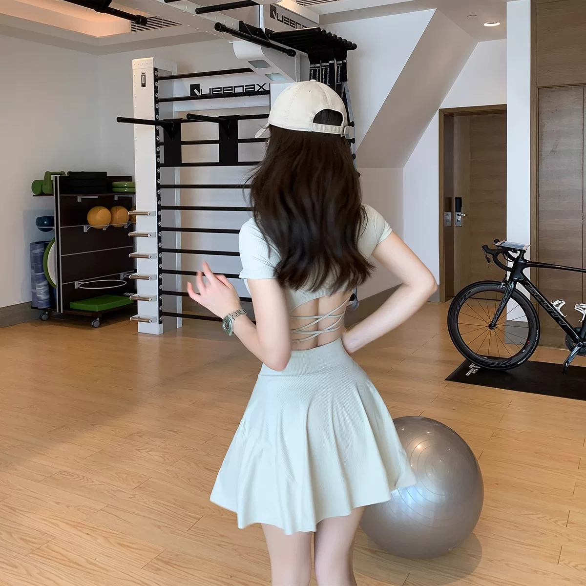 Váy tập thể thao yoga Pilates nữ cao cấp, chất liệu thoáng khí, thấm hút mồ hôi, nâng mông, bó sát, năm 2025