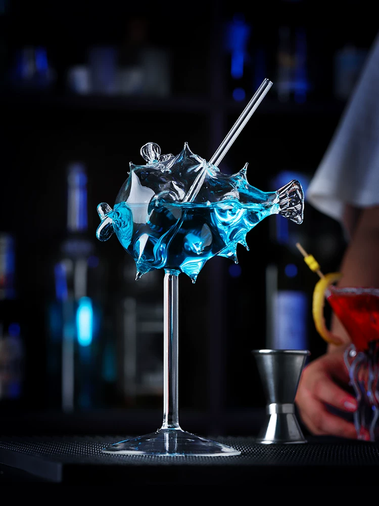 Ly cocktail phân tử sáng tạo, ly cá nóc cá nhân hóa, ly hình bạch tuộc, ly martini, ly sâm panh thời thượng