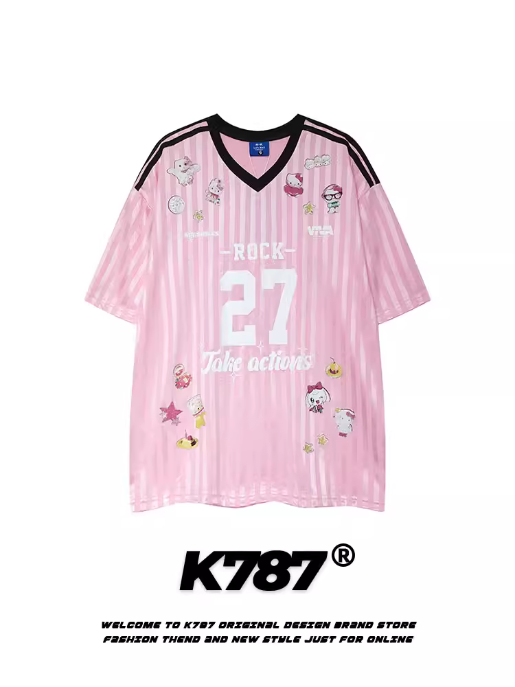 K787 Áo thun ngắn tay cổ chữ V in họa tiết cổ điển kiểu Mỹ dành cho nam và nữ, áo cặp đôi dáng rộng giản dị cho mùa hè