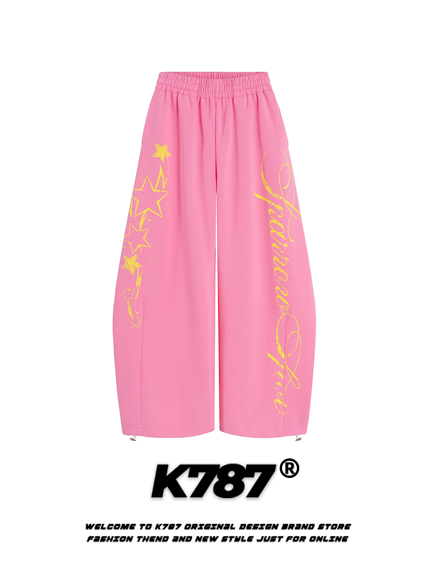 Quần thể thao unisex K787 kiểu Mỹ cổ điển, in chữ, chất liệu mềm mại, cạp cao, dài chấm đất, ống rộng, kiểu dáng quần lửng.