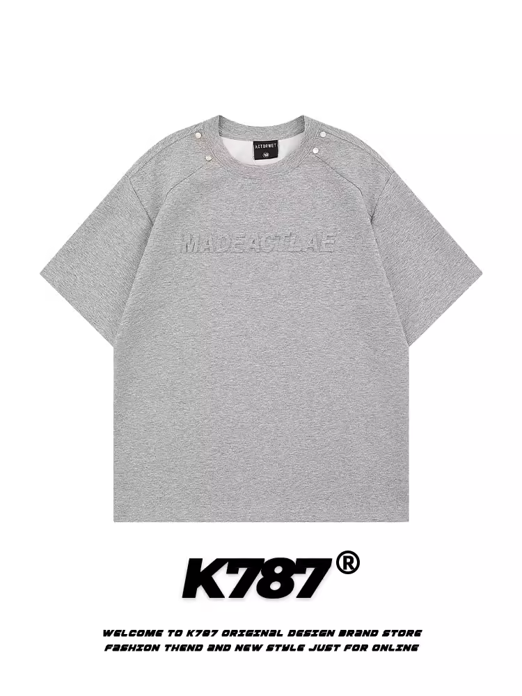 Áo thun ngắn tay thêu nút cổ điển kiểu Mỹ K787 dành cho nam và nữ, kiểu dáng regular shoulder cleanfit, form rộng, tay lửng, phong cách casual.