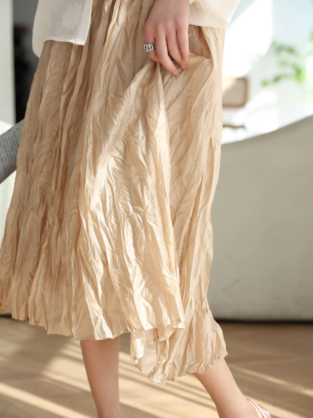 Váy midi chữ A cao eo chất liệu Tencel nhăn đẹp mắt dành cho nữ, váy màu trơn thích hợp cho mùa xuân và mùa hè.