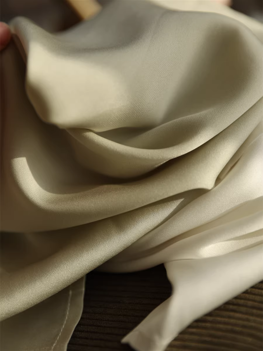 Ưu đãi tuyệt vời! Chỉ còn hơn 90 chiếc nữa! Áo lụa nặng 19mm, áo thun cổ tròn tay ngắn bằng lụa dâu tằm dành cho nữ, mùa hè.