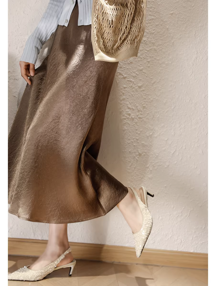 Váy chất liệu acetate 100%, nặng, chất liệu satin bóng, xếp ly, lưng thun cao, dáng chữ A đuôi cá dành cho nữ, mùa xuân hè