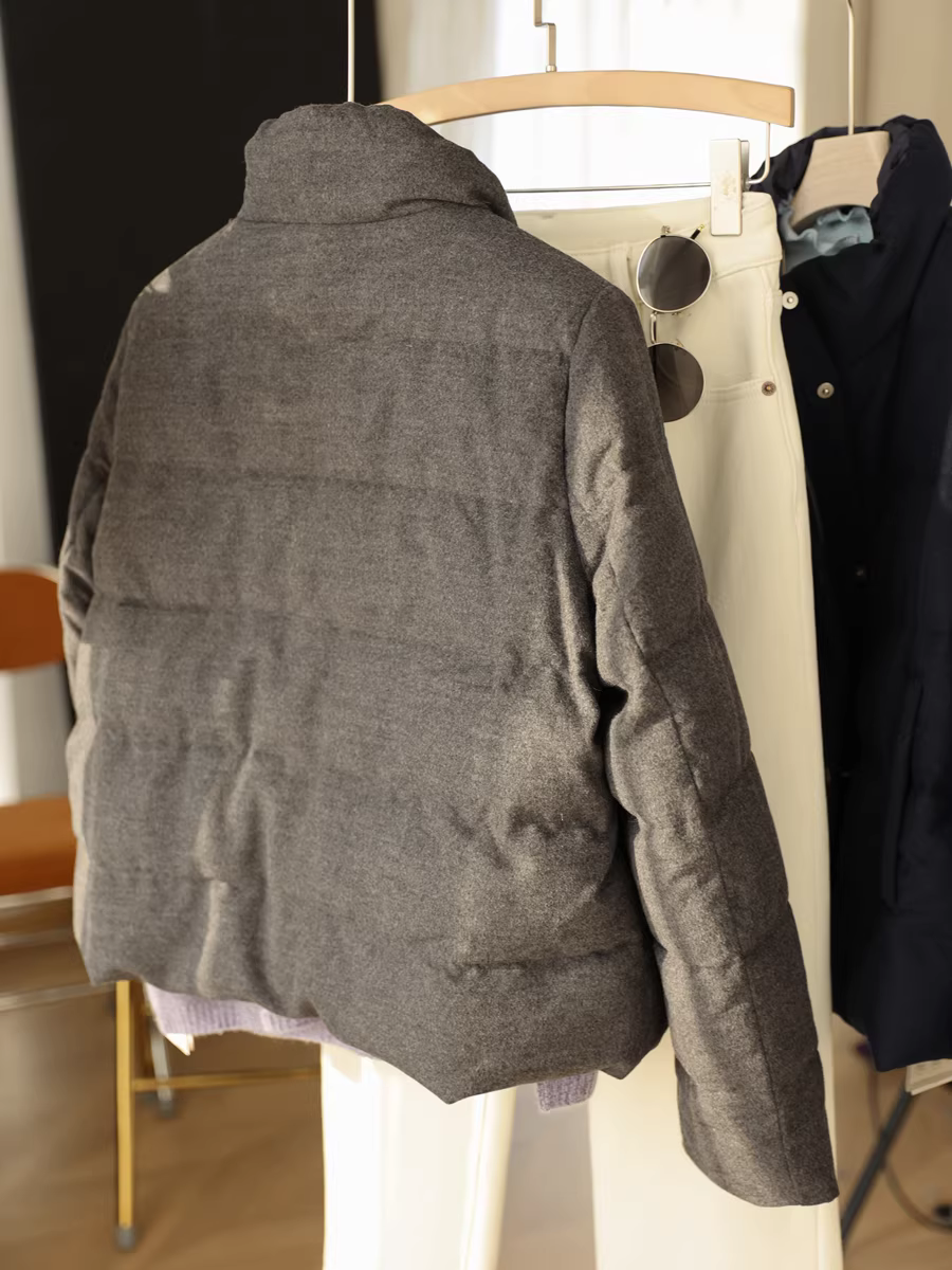 Áo khoác len cao cấp! 90% lông vịt trắng, nhẹ, mềm mại, cổ đứng, dáng rộng, ấm áp, áo khoác giúp thon gọn dáng người dành cho nữ, mới cho mùa đông.