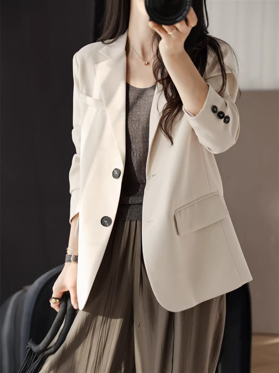 Chỉ 40 chiếc! Phong cách công sở, không nhăn, chống nhăn, mềm mại, bộ vest màu trơn, áo khoác dáng rộng cài khuy đơn dành cho nữ, đầu xuân.