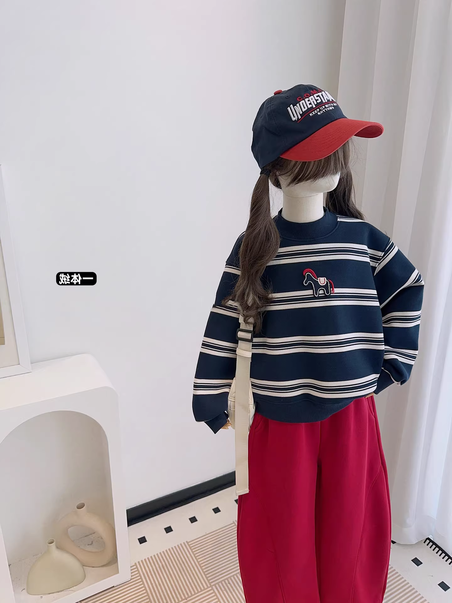 Little Pony Patchwork Áo len lông cừu sọc cổ điển Quần áo mùa đông cho trẻ em dành cho bé trai và bé gái, Áo khoác ngoài dài tay rộng rãi hợp thời trang