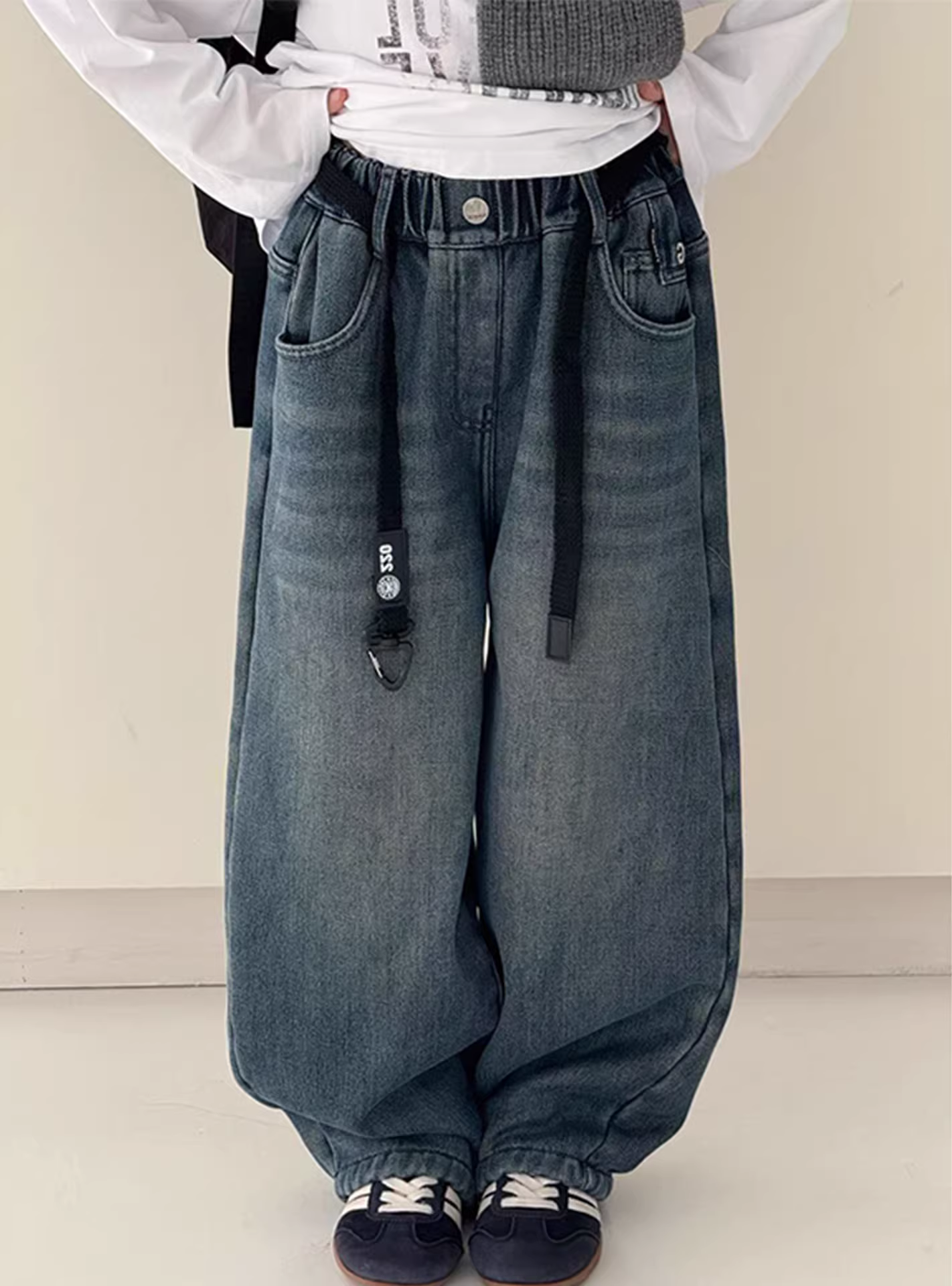 Quần jean ống thẳng len alpaca dày dặn cho trẻ em, quần ống rộng dáng rộng mùa thu đông cho bé trai và bé gái.