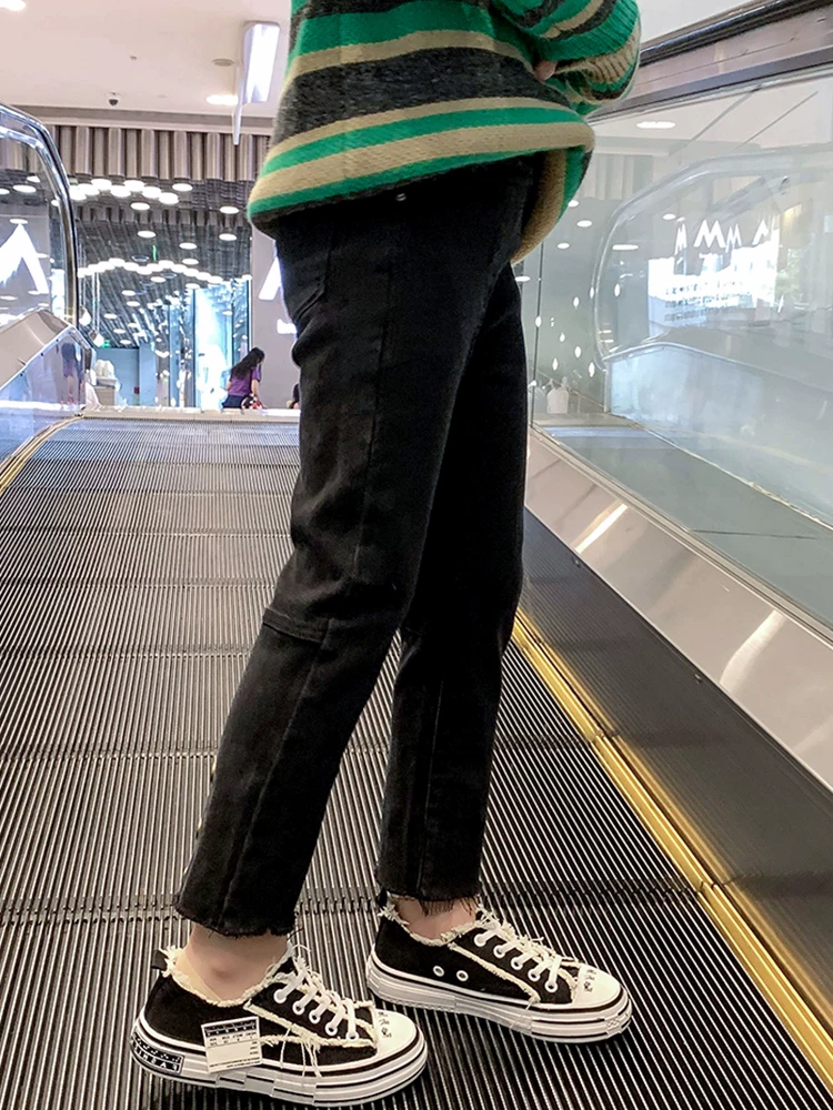 Quần jeans nữ bé gái thu đông 2025 kiểu dáng ôm body, đa năng, chất liệu nỉ lót ấm, thời trang dành cho trẻ lớn