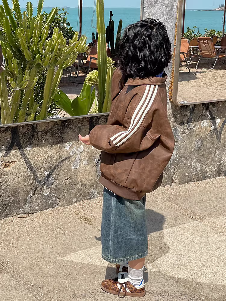 Quần jean ống rộng cho bé trai và bé gái, quần ống rộng mùa xuân hè 25, quần short kiểu Mỹ, quần dài vừa phải ống thẳng đa năng, quần áo trẻ em sành điệu.