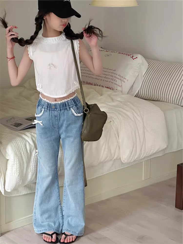 Quần jean ống loe dành cho bé gái, quần áo trẻ em cỡ vừa và lớn, xuân hè 25, quần dài ống thẳng, dáng rộng và đa năng, viền ren, hợp thời trang.