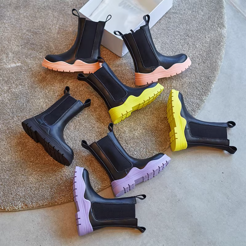 Giày bốt nữ 2025 mới mùa xuân & mùa thu lót lông cừu trẻ em giày bốt ống khói mùa đông giày bốt cotton cho bé giày Chelsea bốt ngắn