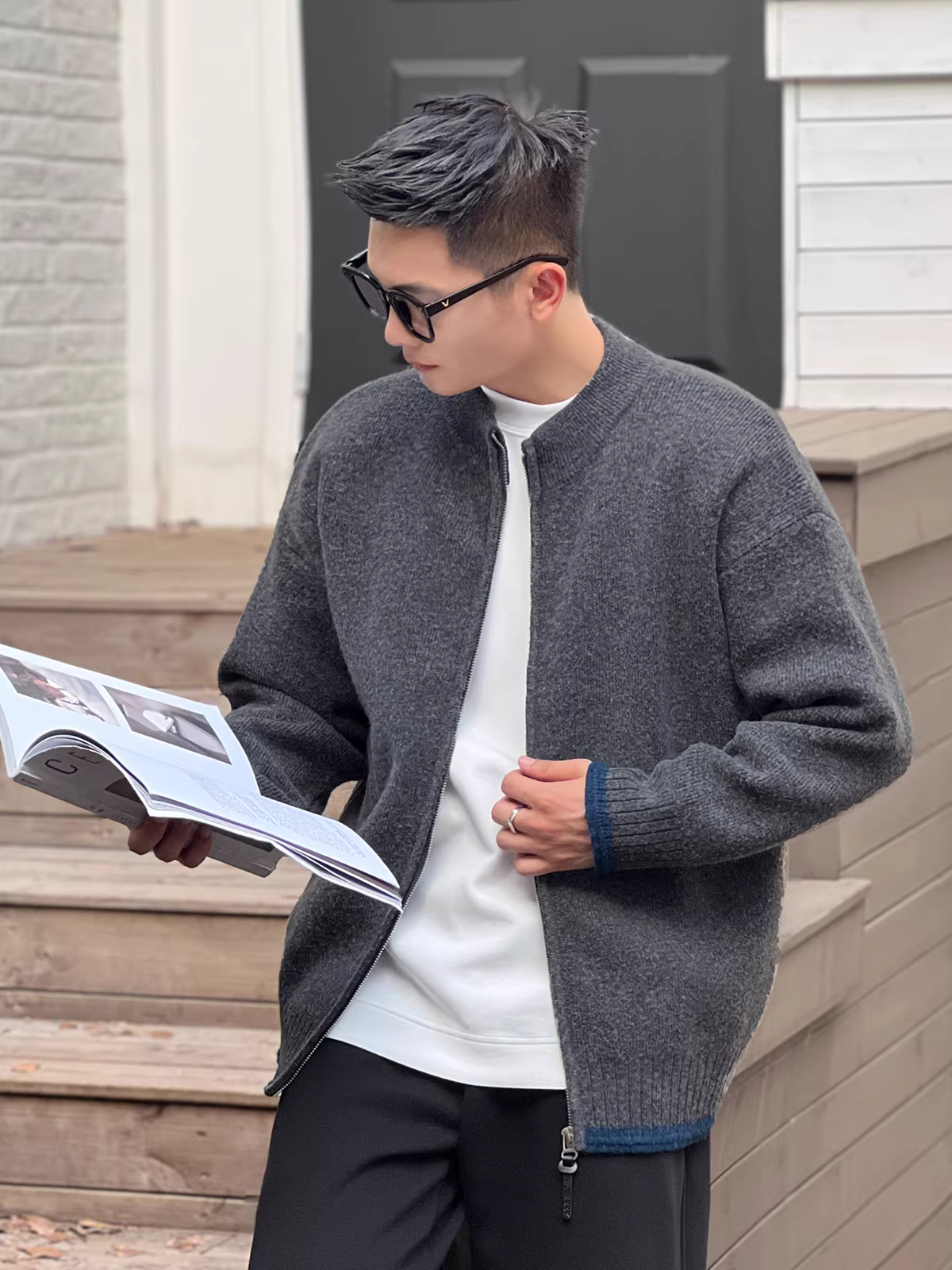 Số 22 mặc áo len cardigan cao cấp dành cho nam trong mùa thu đông, áo dệt kim dáng rộng phong cách giản dị, thoải mái