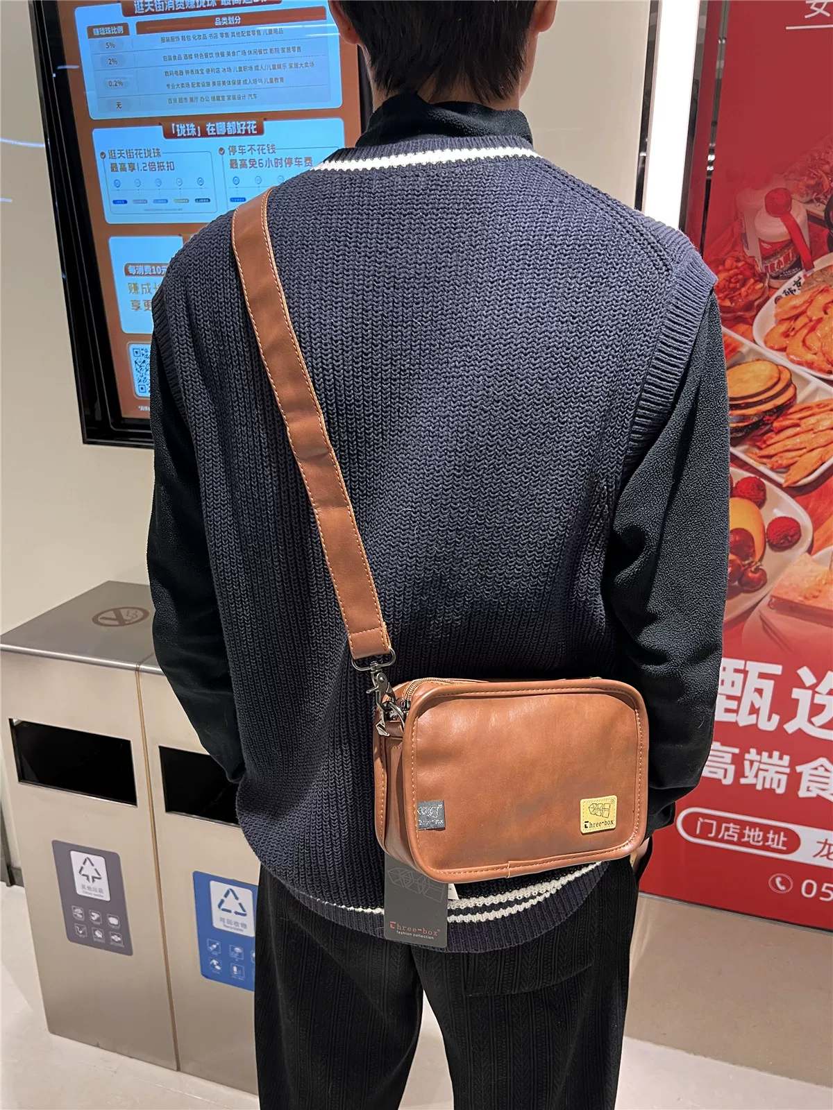 Túi đeo vai nam đơn giản và phong cách mới, túi đeo chéo dành cho giới trẻ giản dị trên mạng, túi đeo chéo bằng da mềm thương hiệu thời thượng