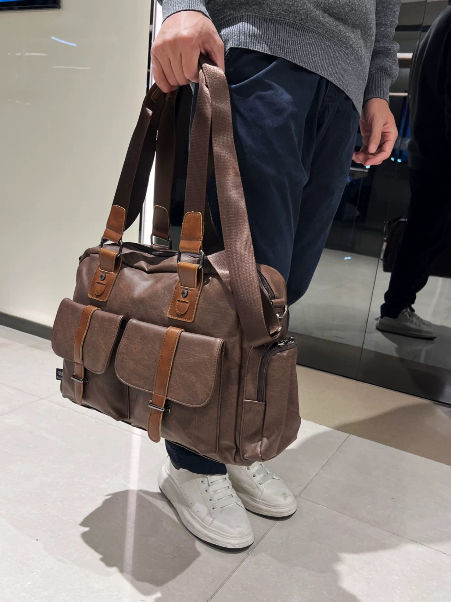 Túi xách nam phong cách retro Âu Mỹ 2026, dung tích lớn, đeo chéo, du lịch, đeo vai, túi tote công sở