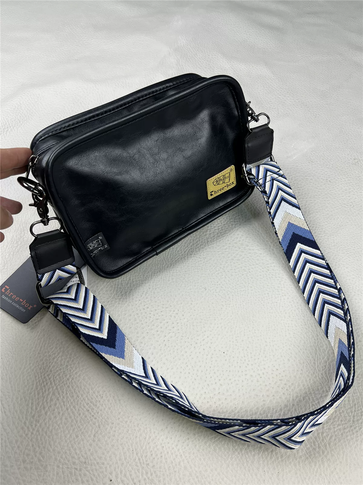 Túi đeo chéo nam nữ thời trang retro 2024, kiểu Nhật Hàn đơn giản, cá tính, nhỏ gọn, dành cho giới trẻ