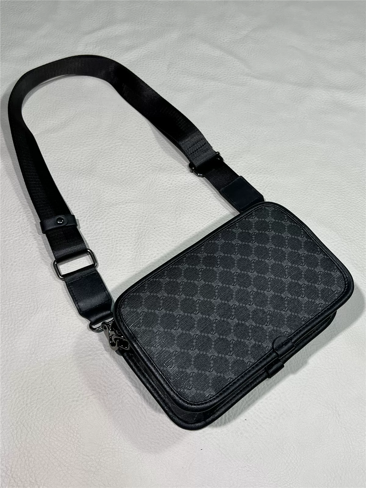 Túi đeo chéo thời trang họa tiết mới 2025 phong cách Nhật Bản và Hàn Quốc, túi đeo vai hợp xu hướng, túi thể thao ngoài trời, đựng điện thoại di động