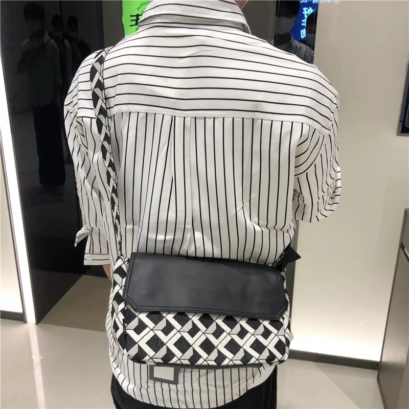 Túi đeo vai nam ba ngăn kiểu Hàn Quốc, túi đeo chéo in họa tiết, dây đeo nhiều màu sắc, túi nhỏ phong cách Harajuku dành cho nữ, ba lô du lịch