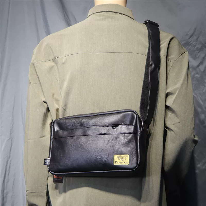 Túi đeo chéo nam thời trang hip-hop mới năm 2024, balo cá tính trẻ trung, phong cách retro, chất liệu da mềm, đựng iPad