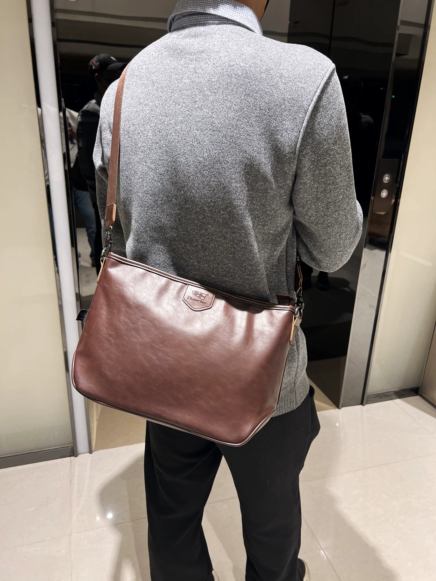 Túi đeo vai nam da thật phong cách Hàn Quốc, túi đeo chéo thông thường thời trang, túi da mềm đi làm đơn giản phong cách thể thao