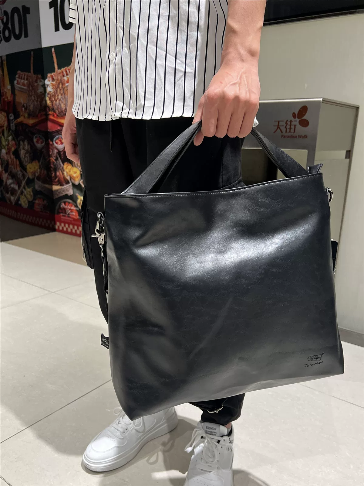 Túi đeo chéo nam nữ phong cách retro đơn giản, dung tích lớn, mẫu mới 2025, thích hợp đi làm