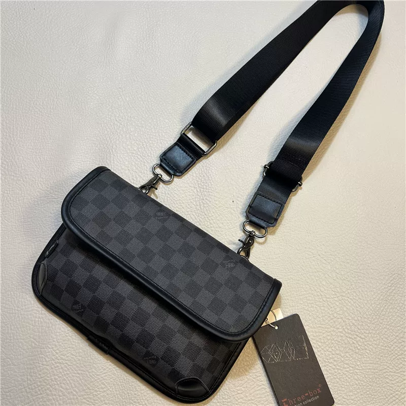 Túi đeo vai unisex họa tiết ca rô thời trang Threebox, túi đeo chéo nhỏ họa tiết caro, balo thời trang dã ngoại