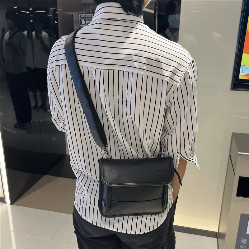 Túi đeo vai nam Hàn Quốc thời trang ba ngăn, kiểu đeo chéo đơn giản, phong cách retro hip-hop, túi nhỏ nữ