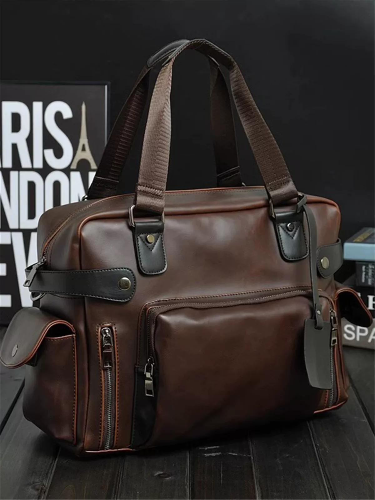 Túi xách nam da ngựa điên mẫu mới 2025, túi đeo chéo retro, túi du lịch, dung tích lớn, chất liệu da PU thời trang