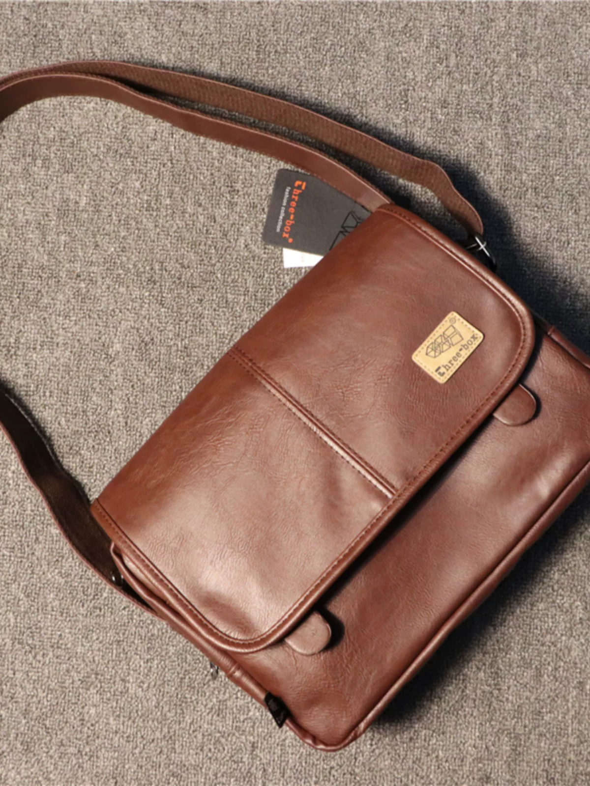 Túi đeo chéo nam thời trang ba ngăn, balo đeo chéo unisex cá tính, túi học sinh chất liệu PU phong cách xe máy