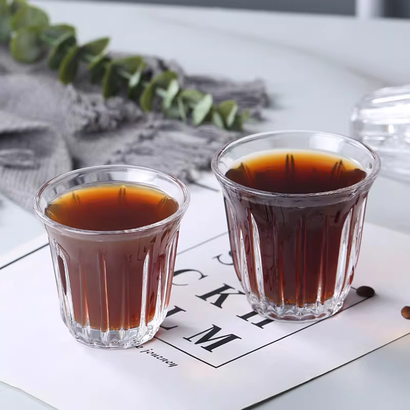 Ly cà phê đá latte sọc kiểu Ins, ly trắng Úc có họa tiết latte, ly thủy tinh chịu nhiệt trong suốt 200ml