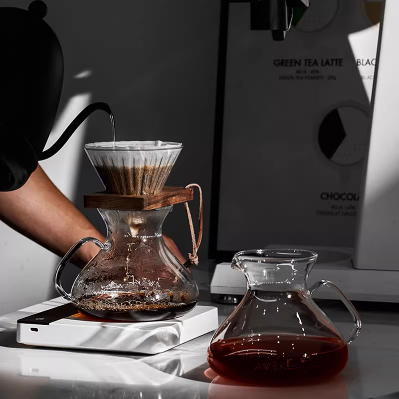 Bộ pha cà phê thủ công MUVNA gồm bình pha cà phê có vạch chia, ấm pha cà phê, cốc lọc, ấm nhỏ giọt