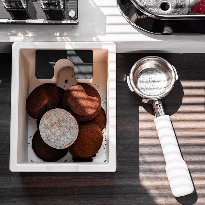 Hộp đựng bã cà phê, thùng đựng bã cà phê, hộp đựng bã cà phê trên quầy bar, hộp đựng bã cà phê của máy pha cà phê Ý MUVNA