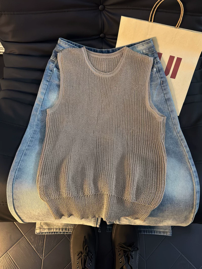 Áo gile dệt kim phong cách Old Money dành cho nam, áo ba lỗ mùa hè thoáng khí, áo lót cổ tròn rộng rãi thời trang.