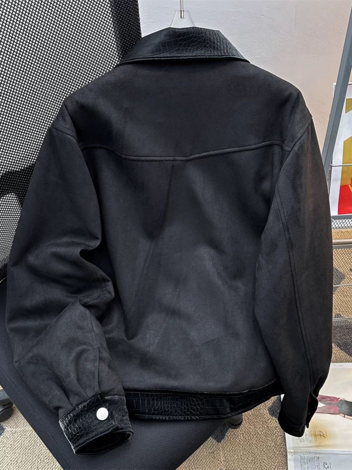 Áo khoác phi công kiểu Mỹ dành cho nam, áo khoác da PU dày dặn mùa xuân thu với thiết kế độc đáo và phối ghép, áo khoác da đôi.