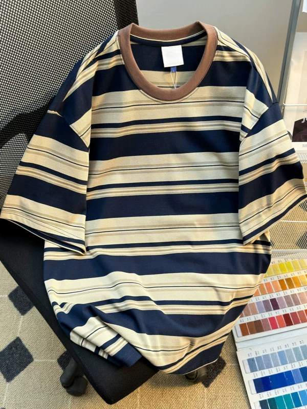 Áo thun ngắn tay sọc kiểu Nhật dành cho nam, áo thun nửa tay dáng rộng hợp thời trang mùa hè, áo đôi phối màu phong cách retro Mỹ.