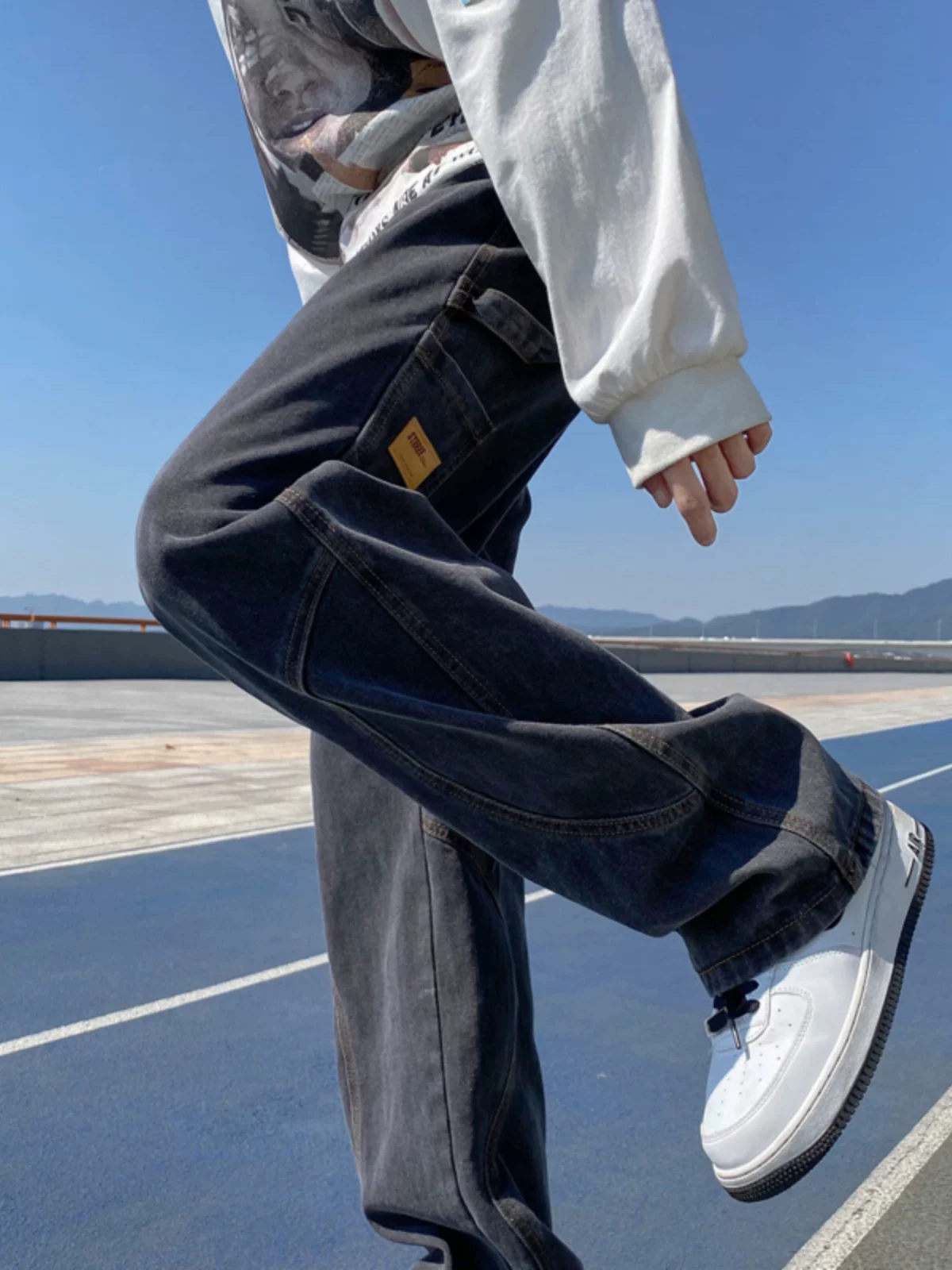 Quần jeans phong cách retro Mỹ dành cho nam, mùa xuân và mùa thu, quần công sở đã qua xử lý làm cũ và tạo hiệu ứng rách, quần ống đứng rộng rãi, hợp thời trang, phong cách đường phố.