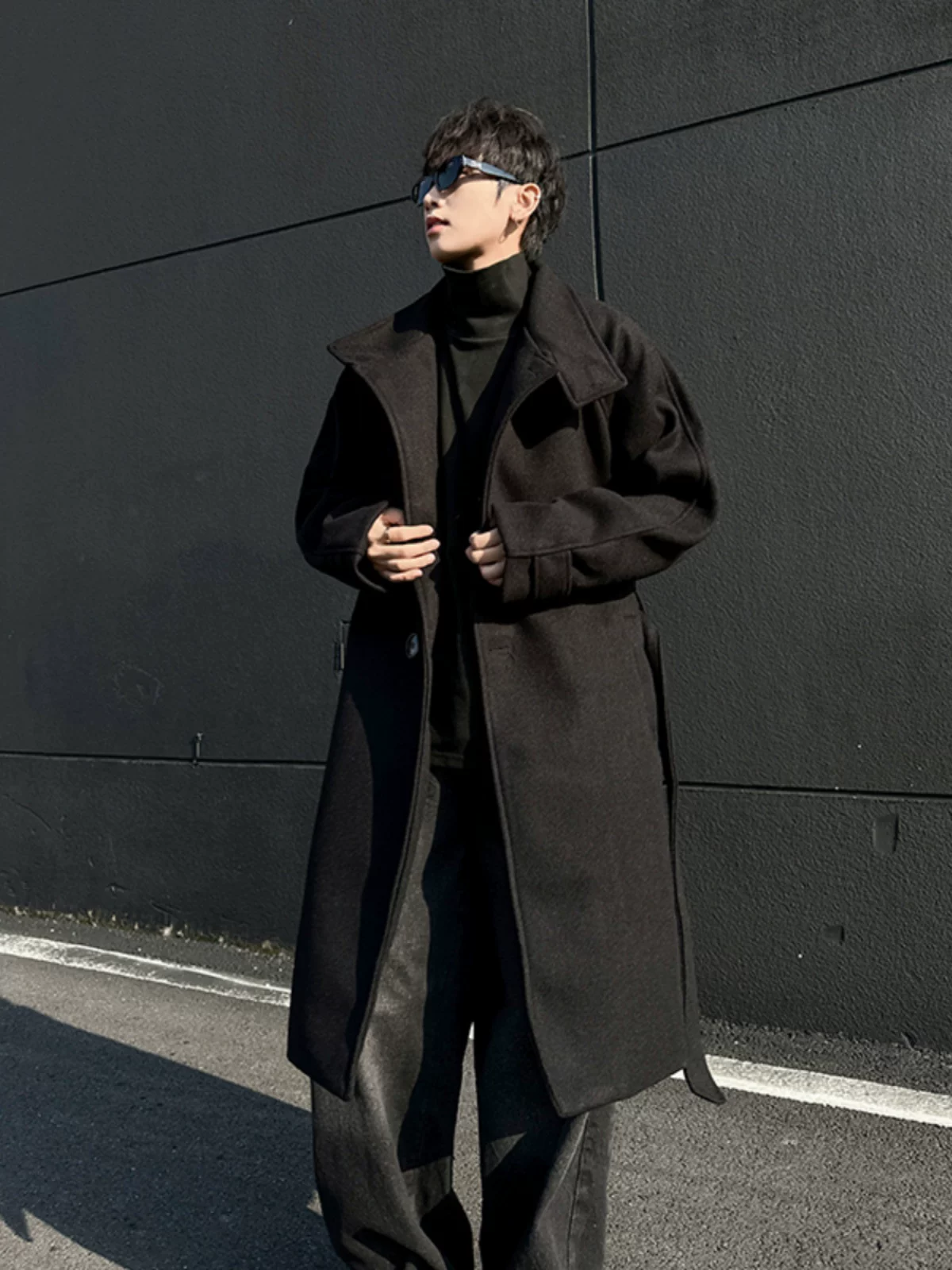 Áo khoác len nam thời trang thu đông, cổ đứng dày dặn phong cách Anh, dáng rộng, hợp xu hướng, dài trung bình.