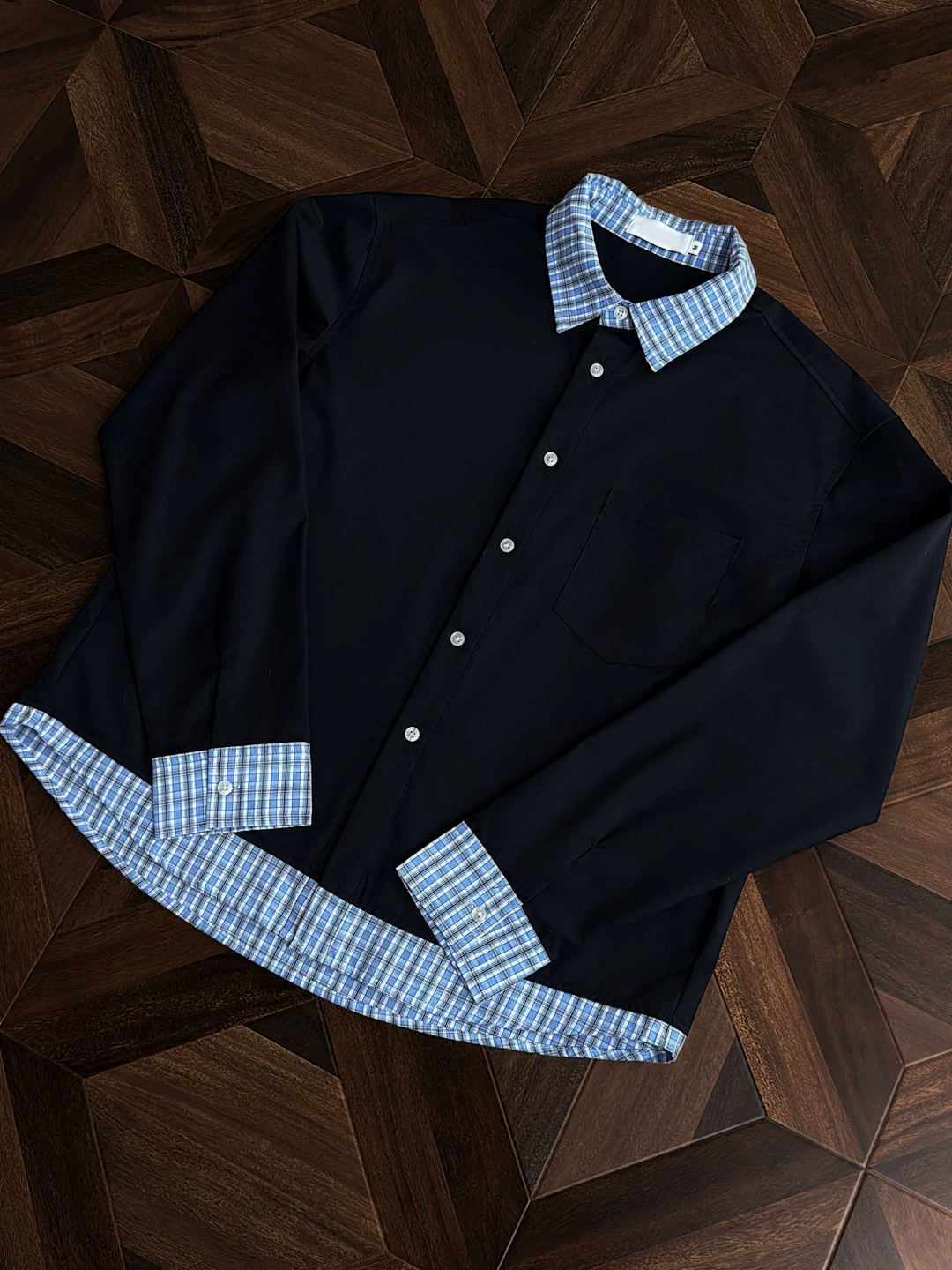 Áo sơ mi dài tay kẻ sọc giả hai mảnh dành cho nam, kiểu mới mùa thu 2025, áo sơ mi phối màu, thương hiệu thời trang Mỹ, áo khoác cổ bẻ dành cho cặp đôi.