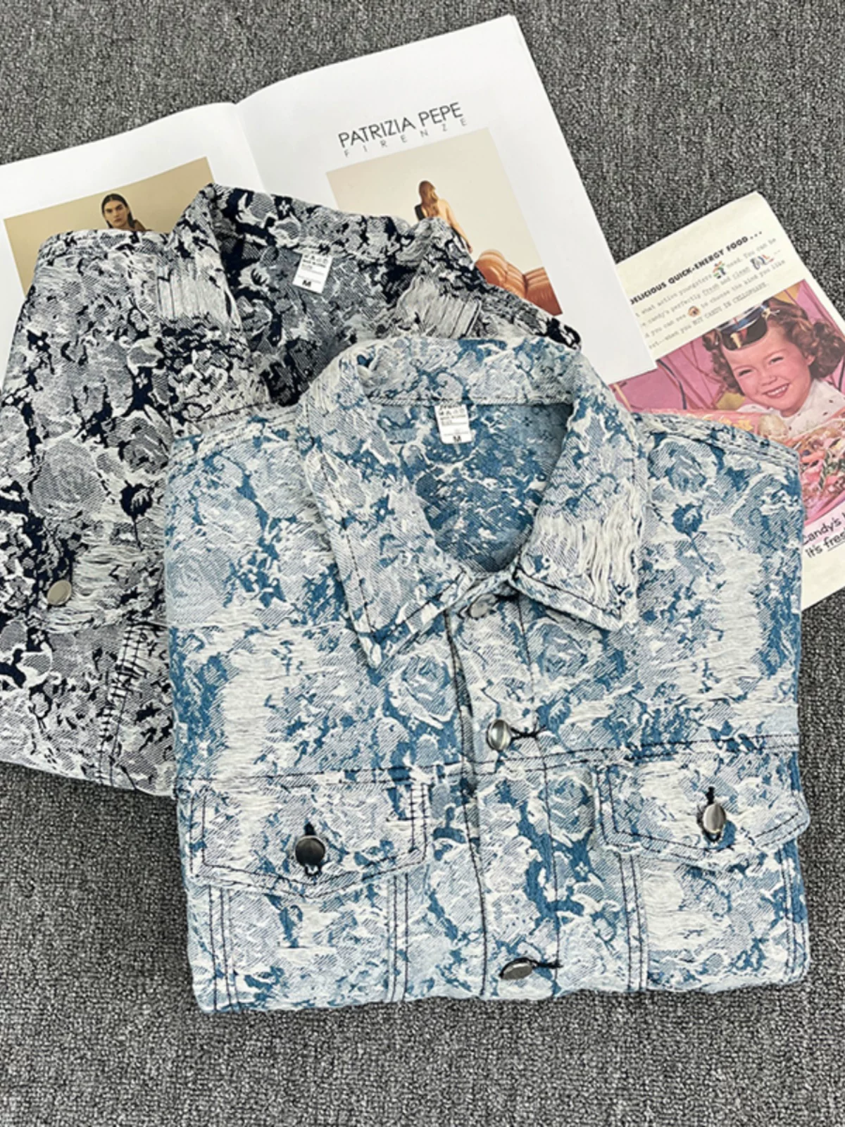 Áo khoác jacquard cao cấp dành cho nam, áo khoác denim kiểu Mỹ dáng gọn gàng, trang phục cặp đôi rộng rãi hợp thời trang mùa xuân thu.