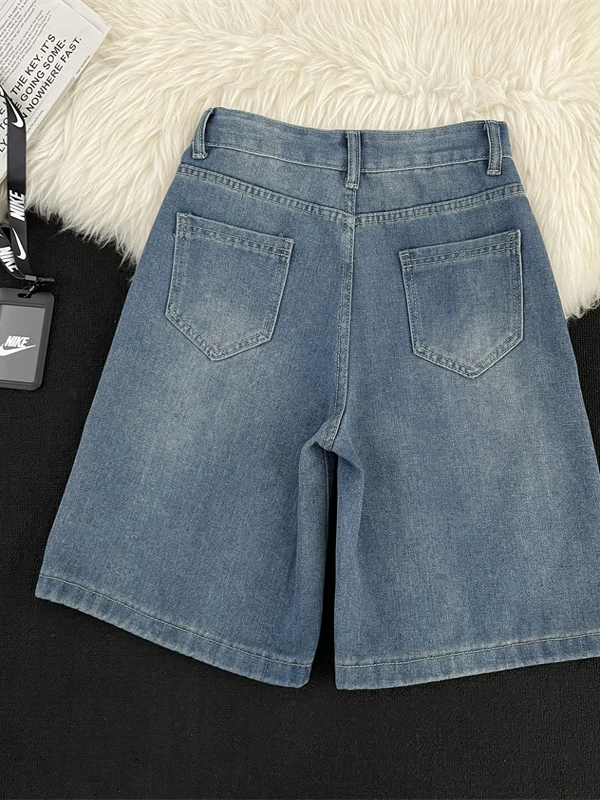 Quần short denim ống đứng đã qua giặt cho nam, quần năm phần dáng rộng hợp thời trang mùa hè, quần dài vừa phải phong cách retro Nhật Bản đơn giản giản dị.
