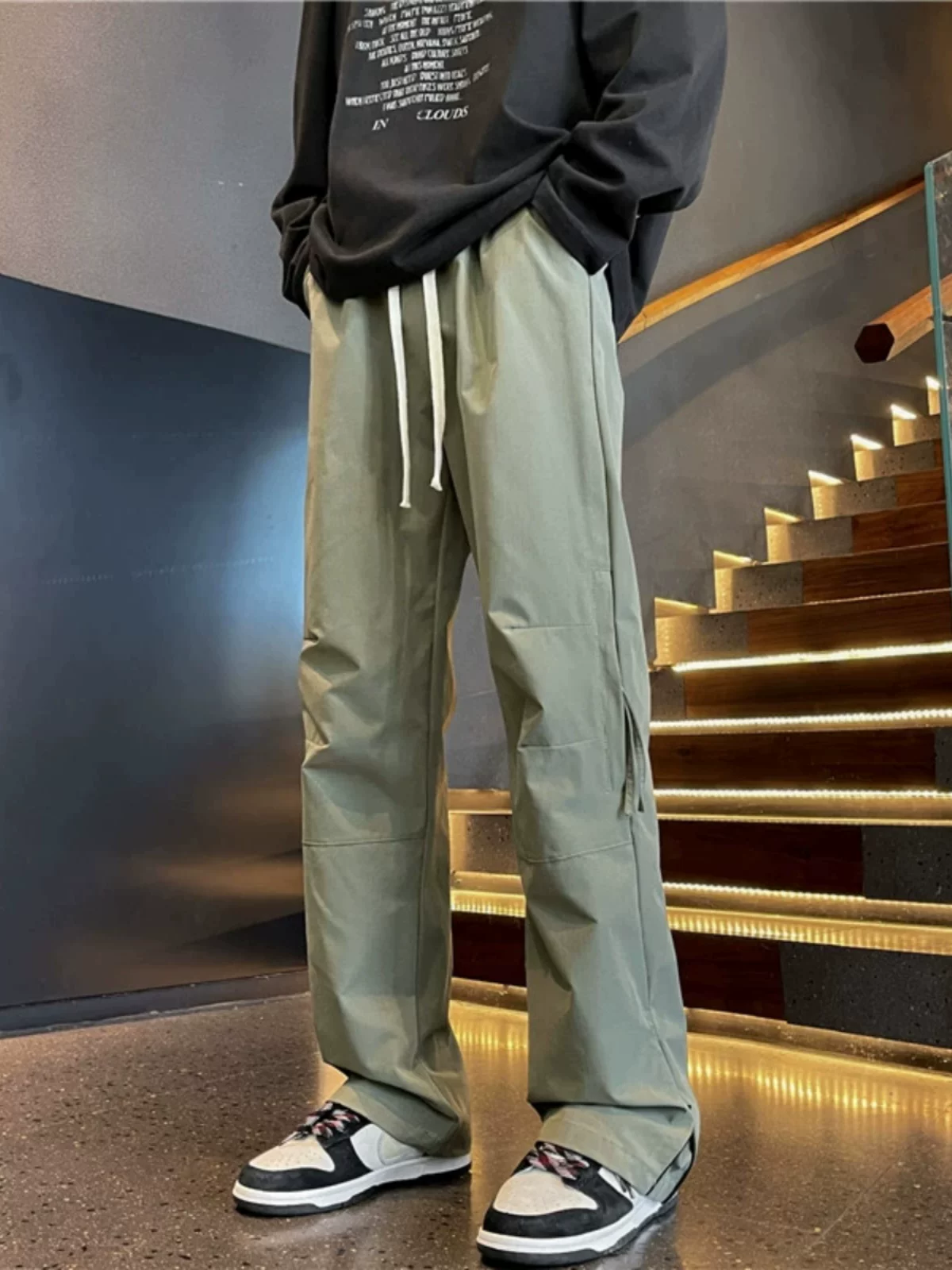 Quần cargo nam kiểu Nhật, chất liệu nhanh khô, đa năng, thích hợp cho mùa xuân và mùa thu, quần dài ống thẳng thời trang, đa dụng.