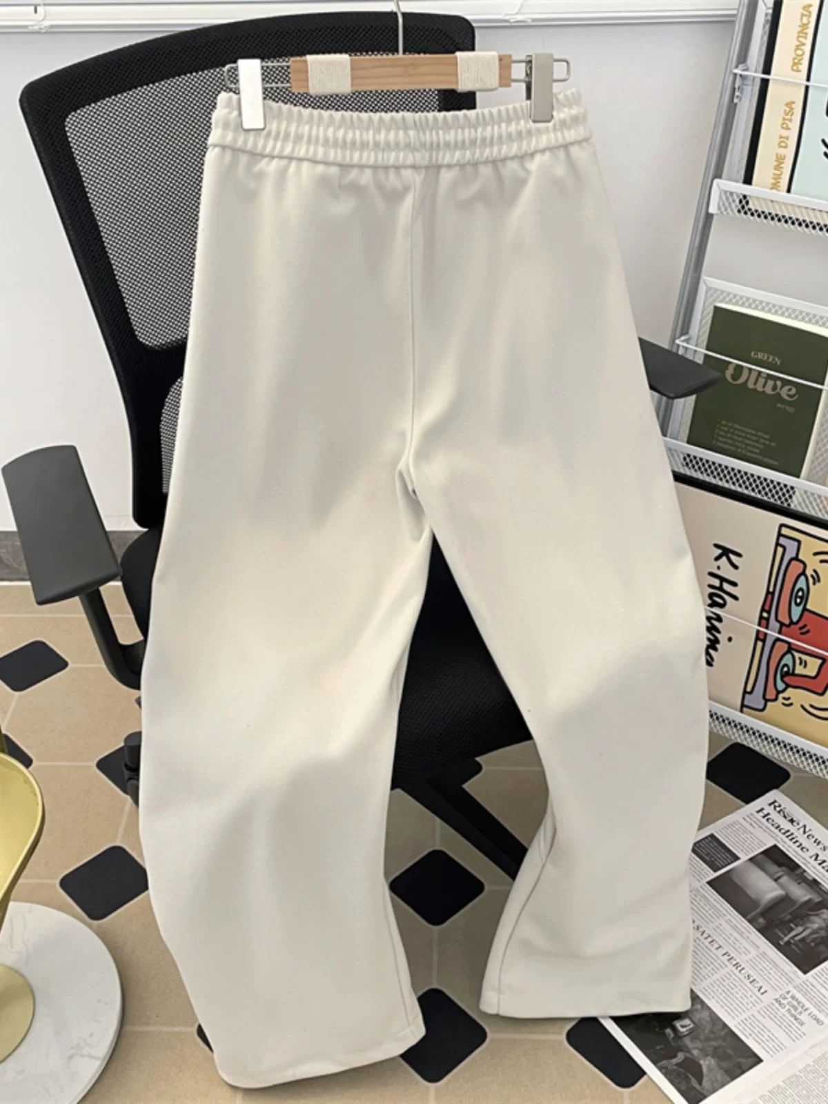 Quần cargo lính dù xếp ly kiểu Mỹ dành cho nam, quần ống rộng phong cách thời thượng mùa xuân thu, quần dài thiết kế rộng rãi thoải mái.