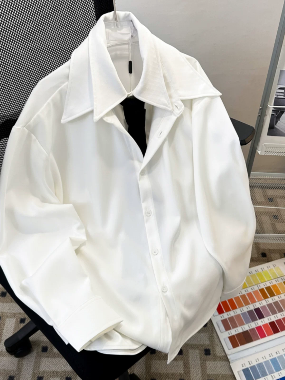 Áo sơ mi giả hai lớp nam thời thượng và sành điệu cho mùa thu đông, áo khoác sơ mi cao cấp kiểu Hàn Quốc dáng rộng.