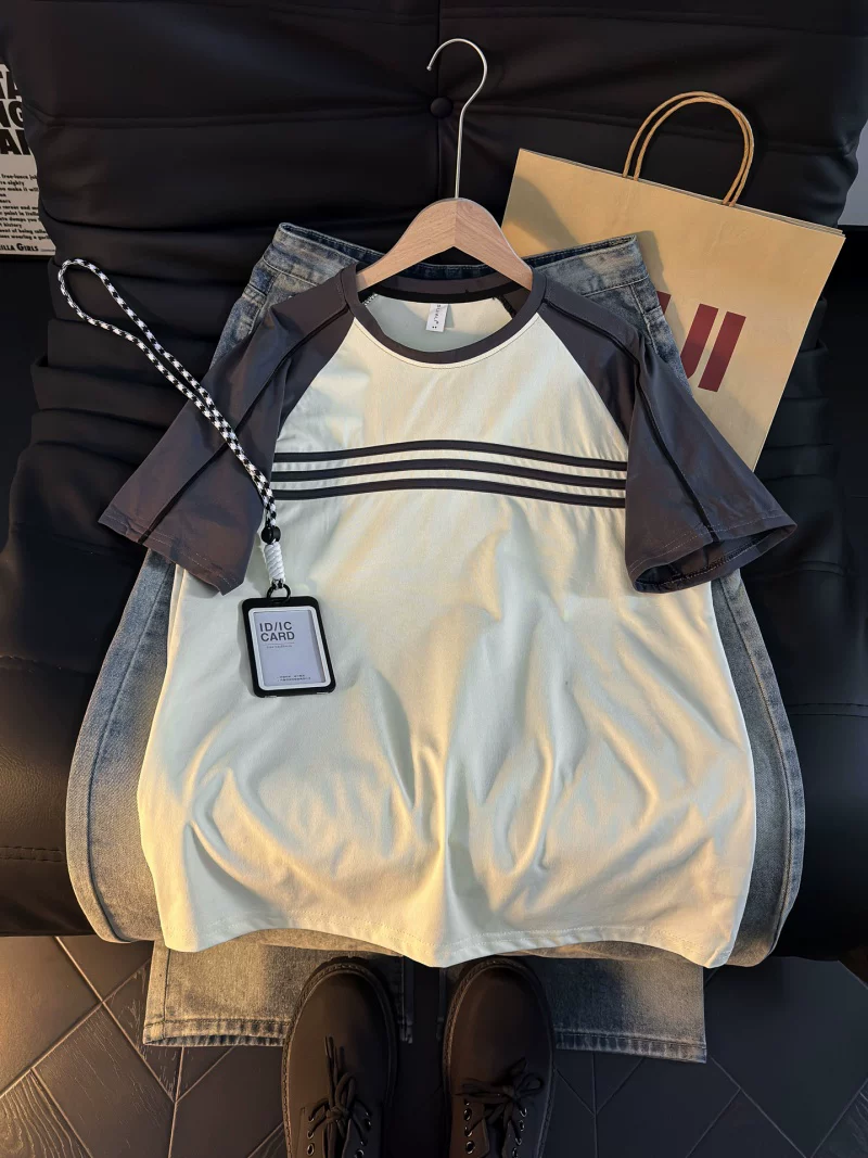 Áo thun nam tay ngắn phối màu sọc đơn giản, kiểu dáng thời trang mùa hè, form rộng, phong cách retro Mỹ.