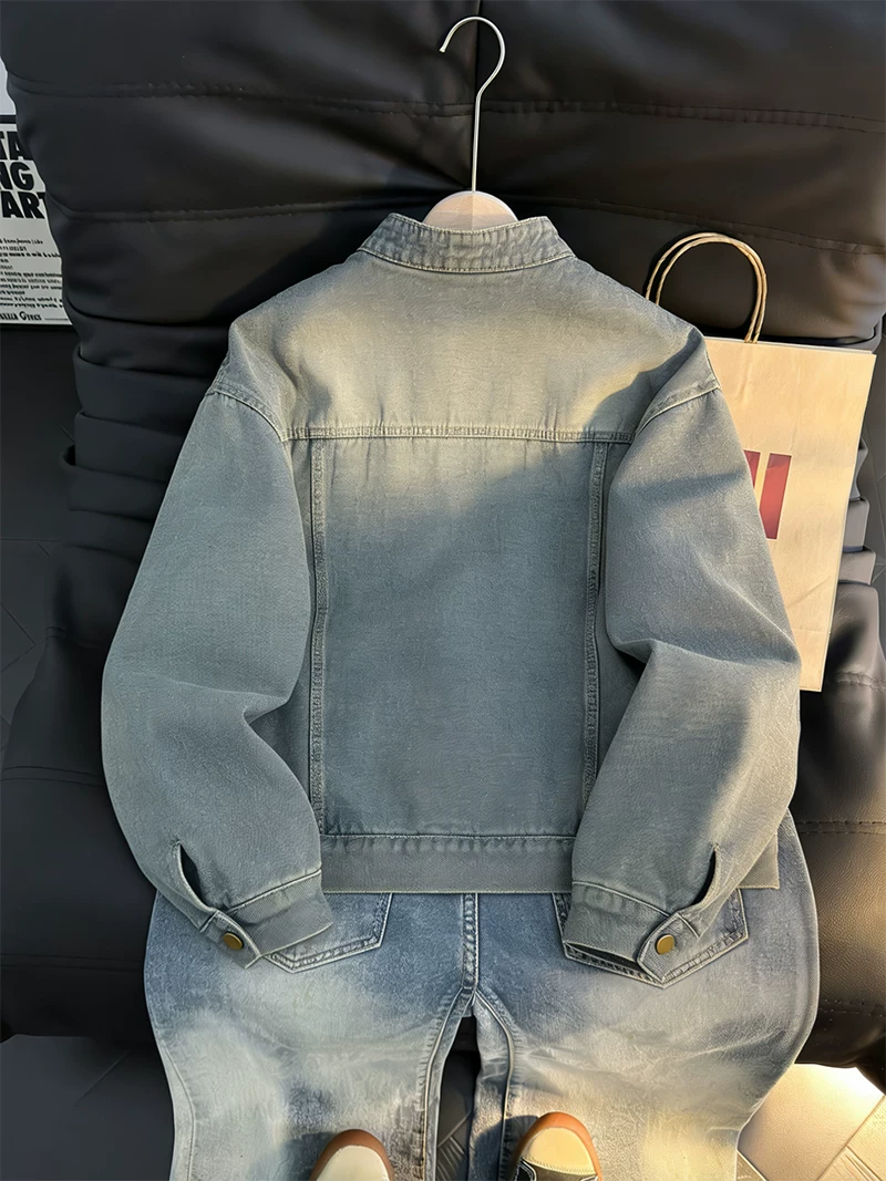 Áo khoác denim kiểu Mỹ cổ điển dành cho nam, áo khoác cổ đứng có khóa kéo dáng rộng, áo khoác cao cấp thời thượng mùa xuân thu.