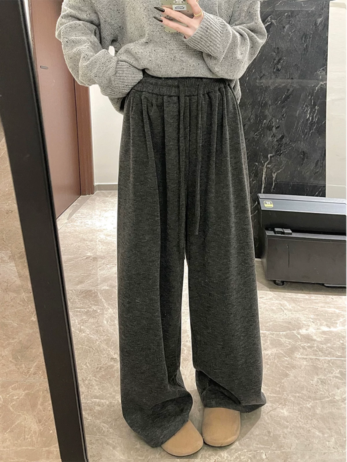 Quần thể thao lưng thun co giãn cho nam và nữ, quần suông dáng rộng mùa thu đông, quần dài ống rộng phong cách Hàn Quốc thời thượng.