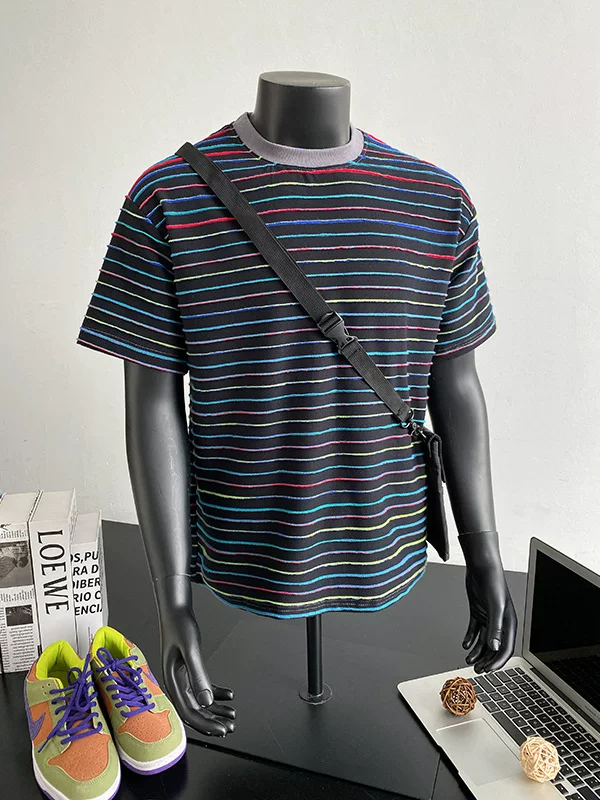 Áo thun ngắn tay sọc nhiều màu sắc dành cho nam và nữ, phong cách retro Nhật Bản mùa hè mới, cổ tròn, áo cặp đôi dáng rộng hợp thời trang.