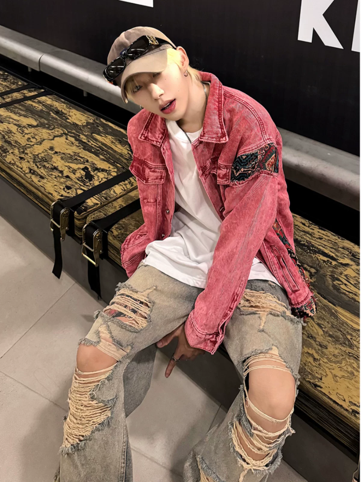 Áo khoác denim chắp vá mùa xuân thu dành cho nam, áo khoác kiểu Mỹ thời thượng, áo khoác dáng rộng thoải mái, quần áo công sở phong cách.